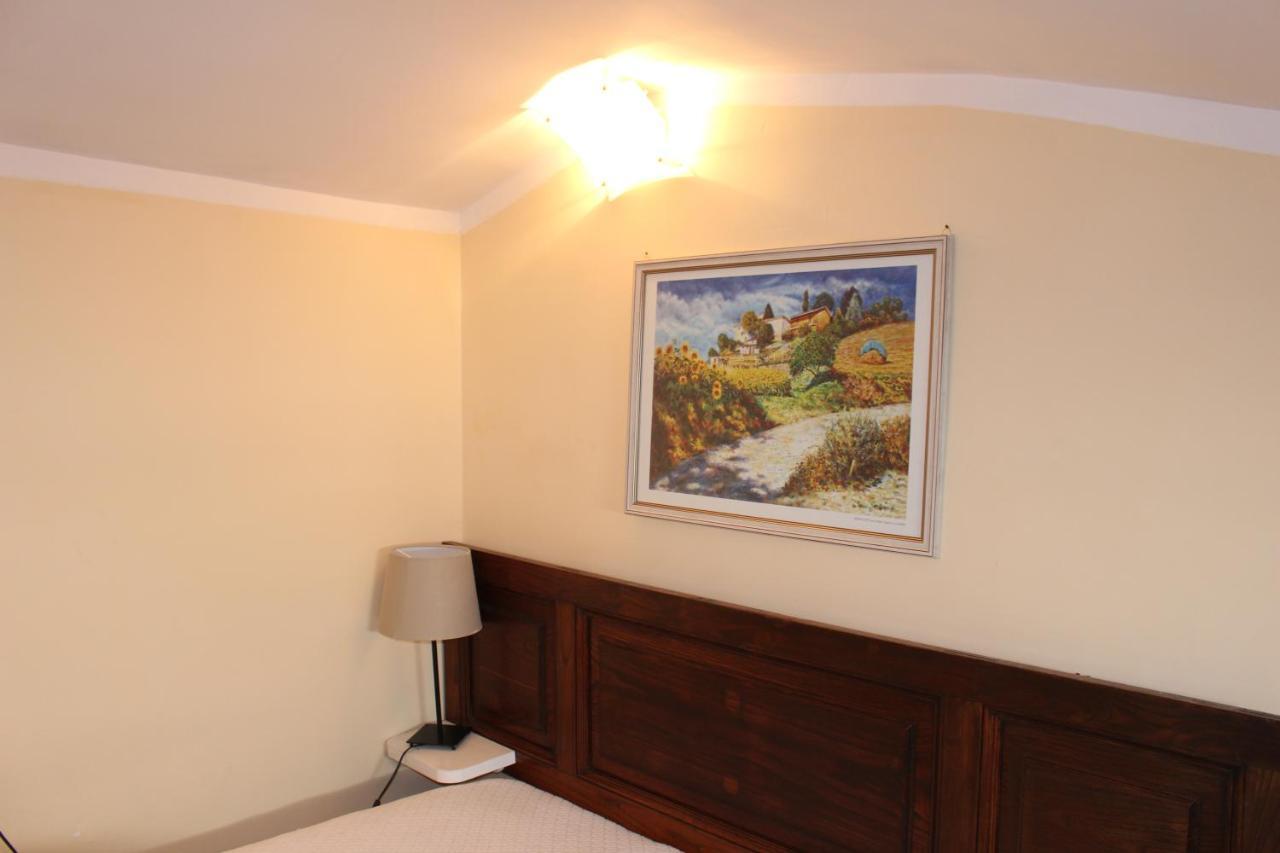 Red House Apartman Gubbio Kültér fotó