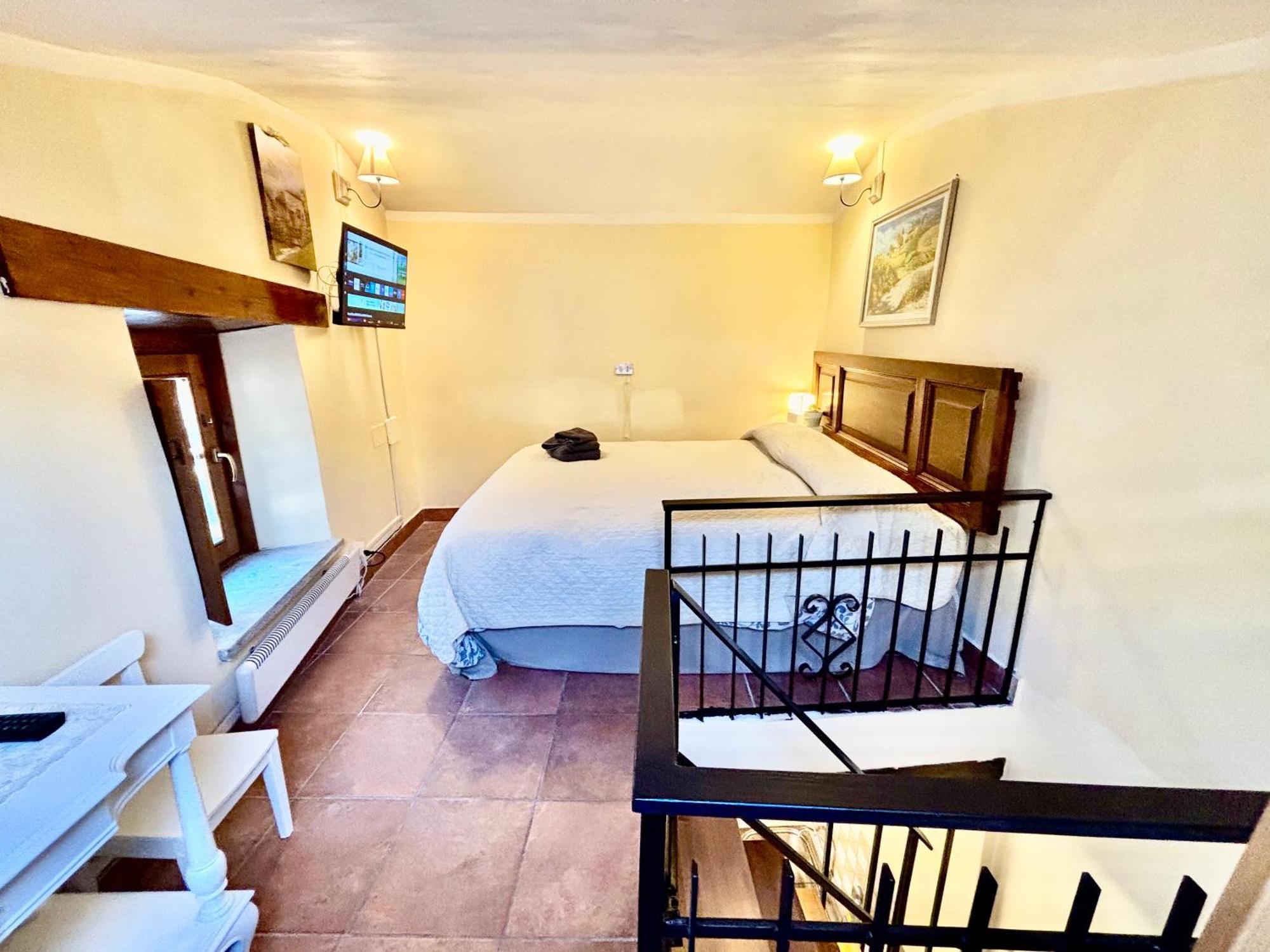 Red House Apartman Gubbio Kültér fotó
